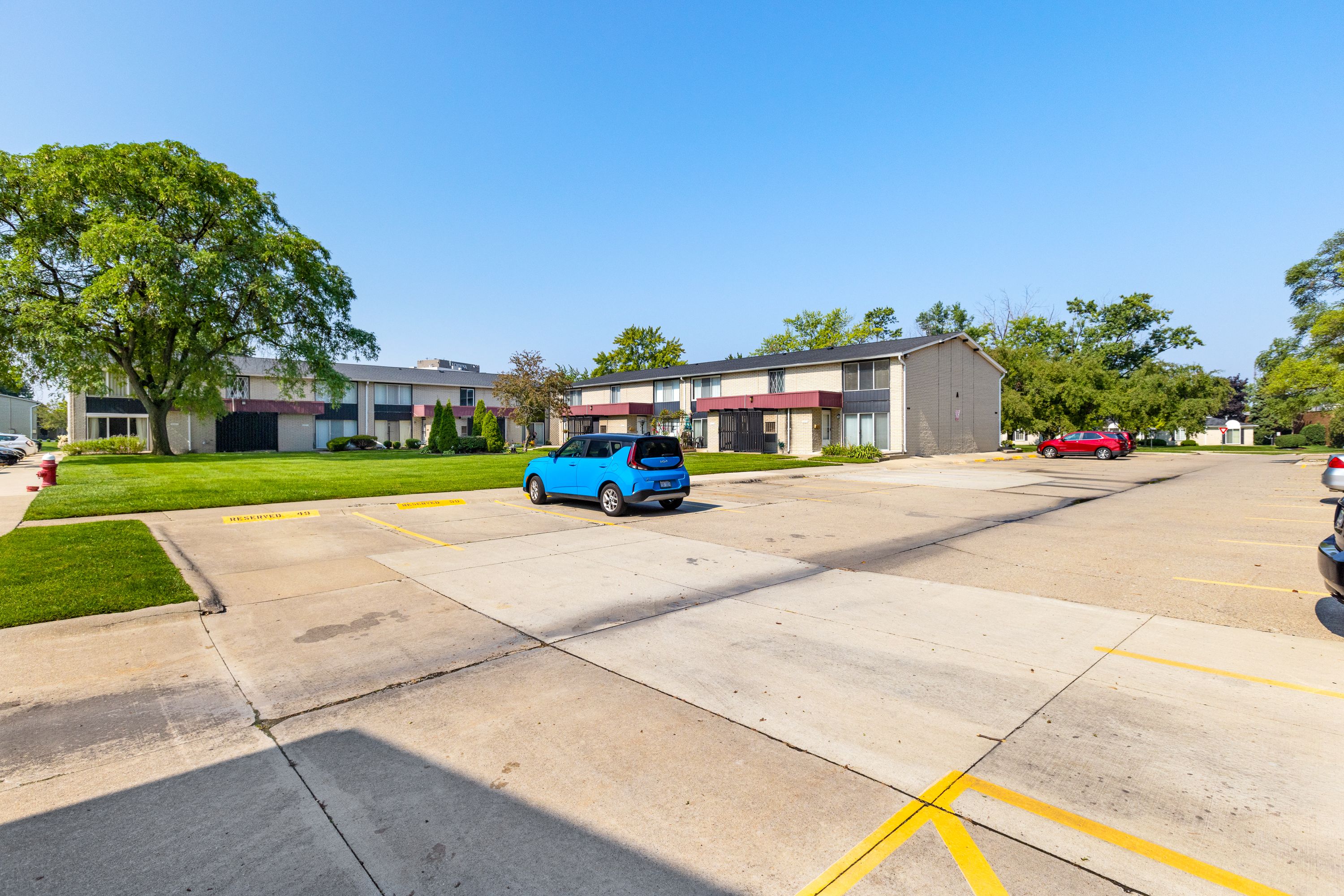 8211 Karam Boulevard Unit: 1