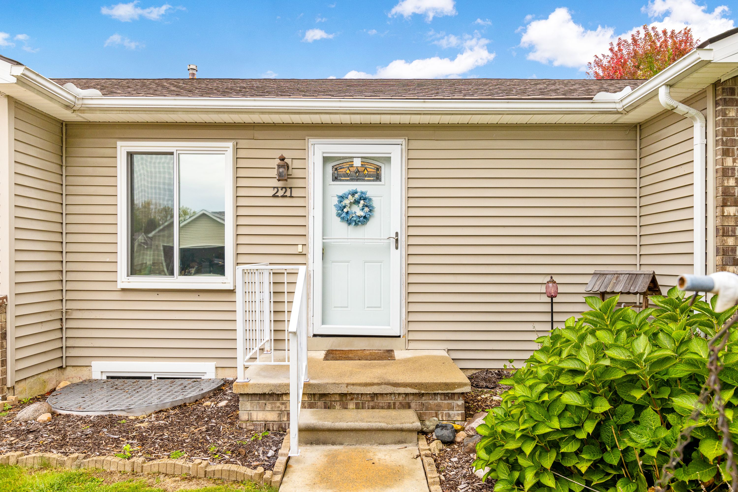 221 Erie Street Unit: 47