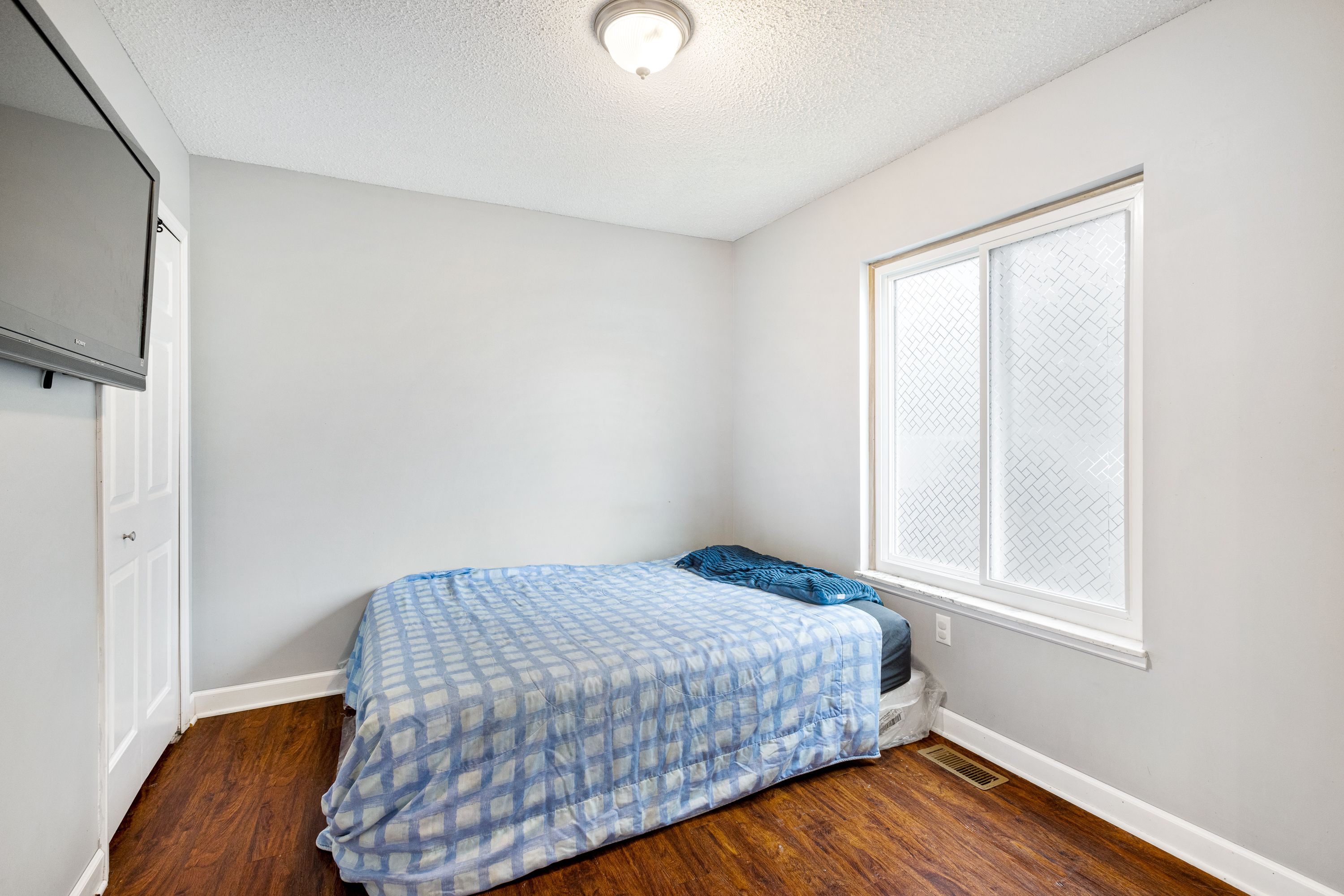 221 Erie Street Unit: 47