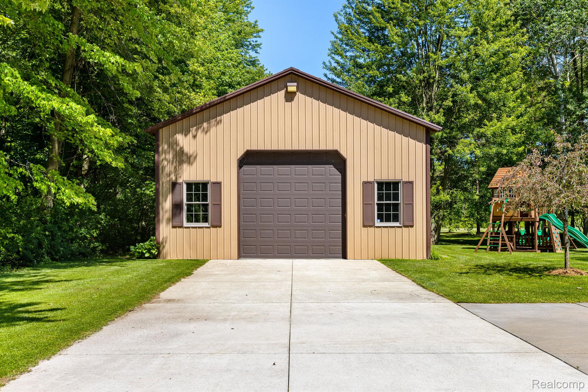 6631 Meldrum Road