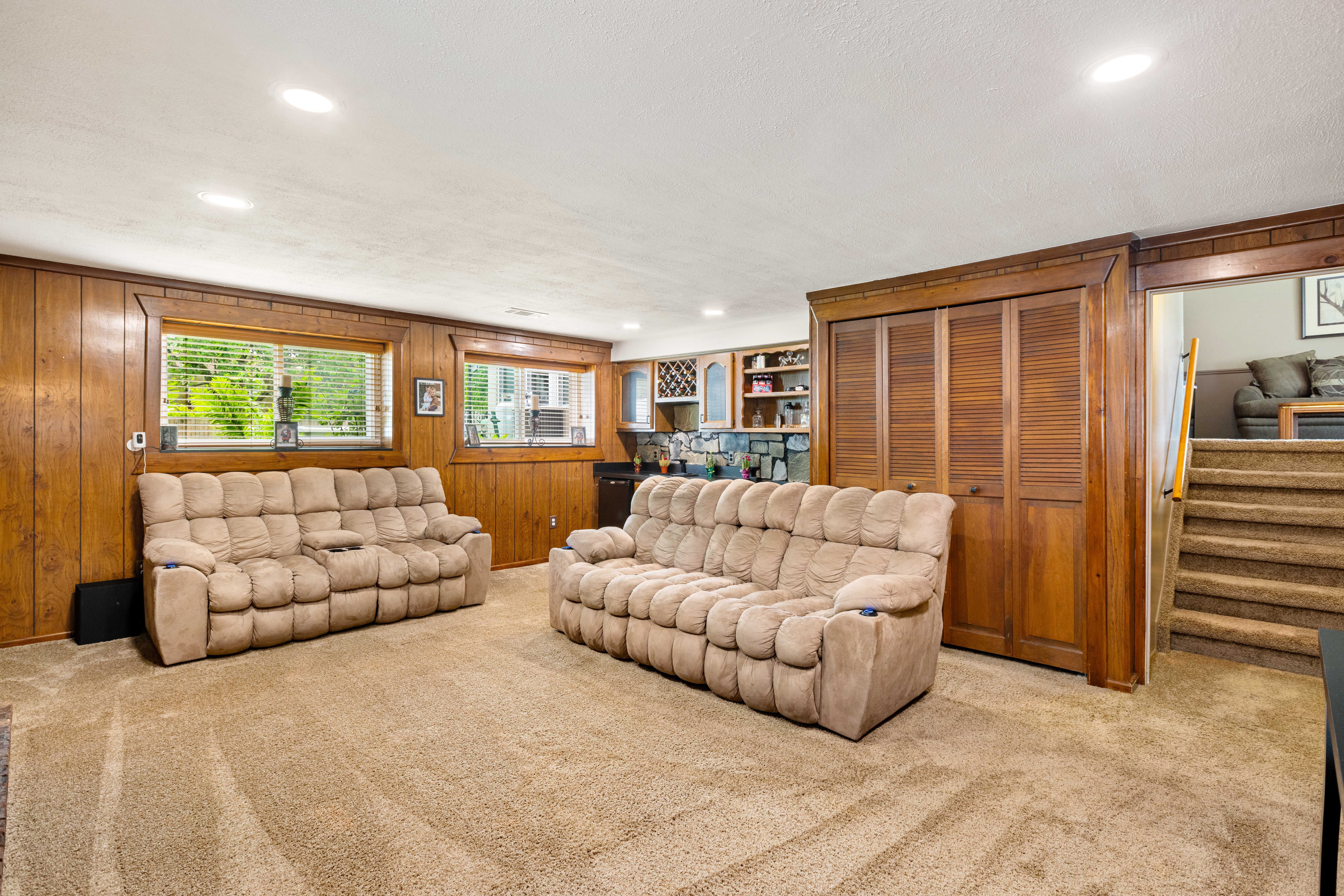 34552 Lakewood Drive