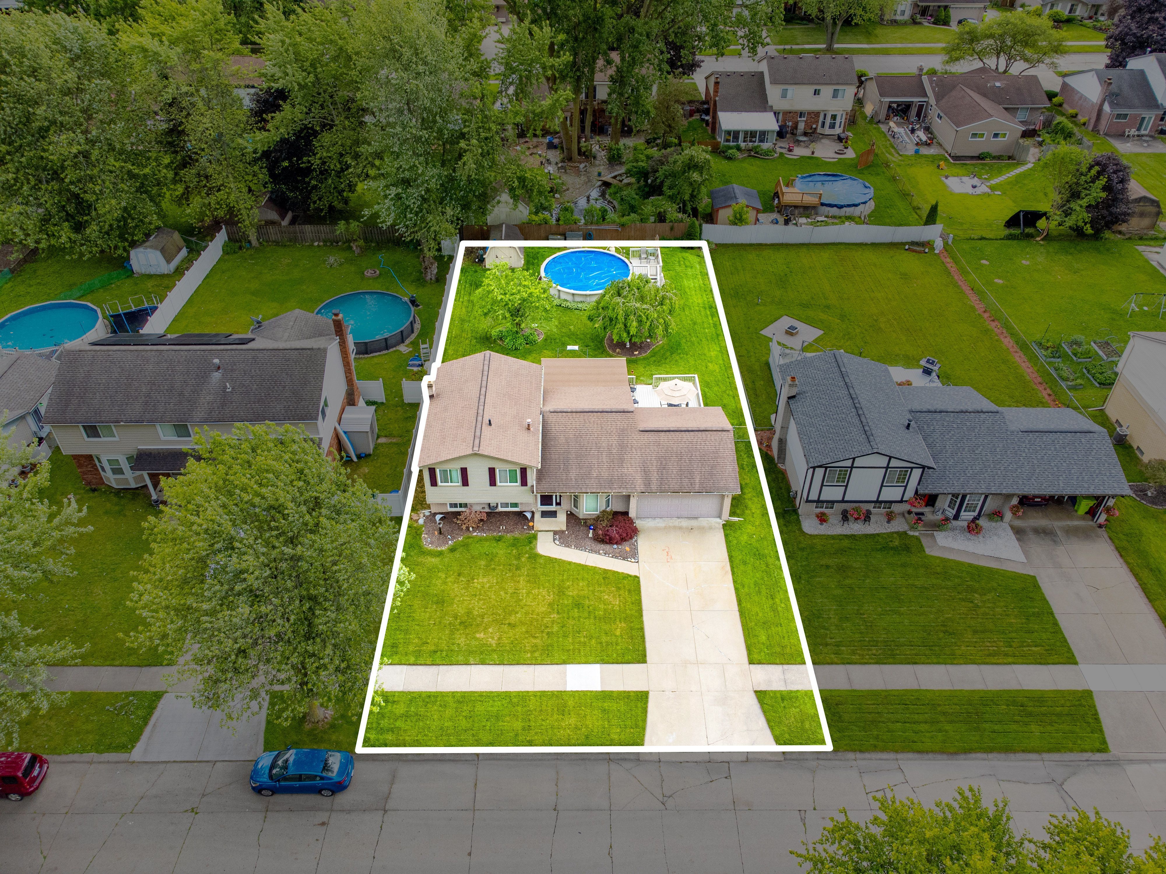 34552 Lakewood Drive