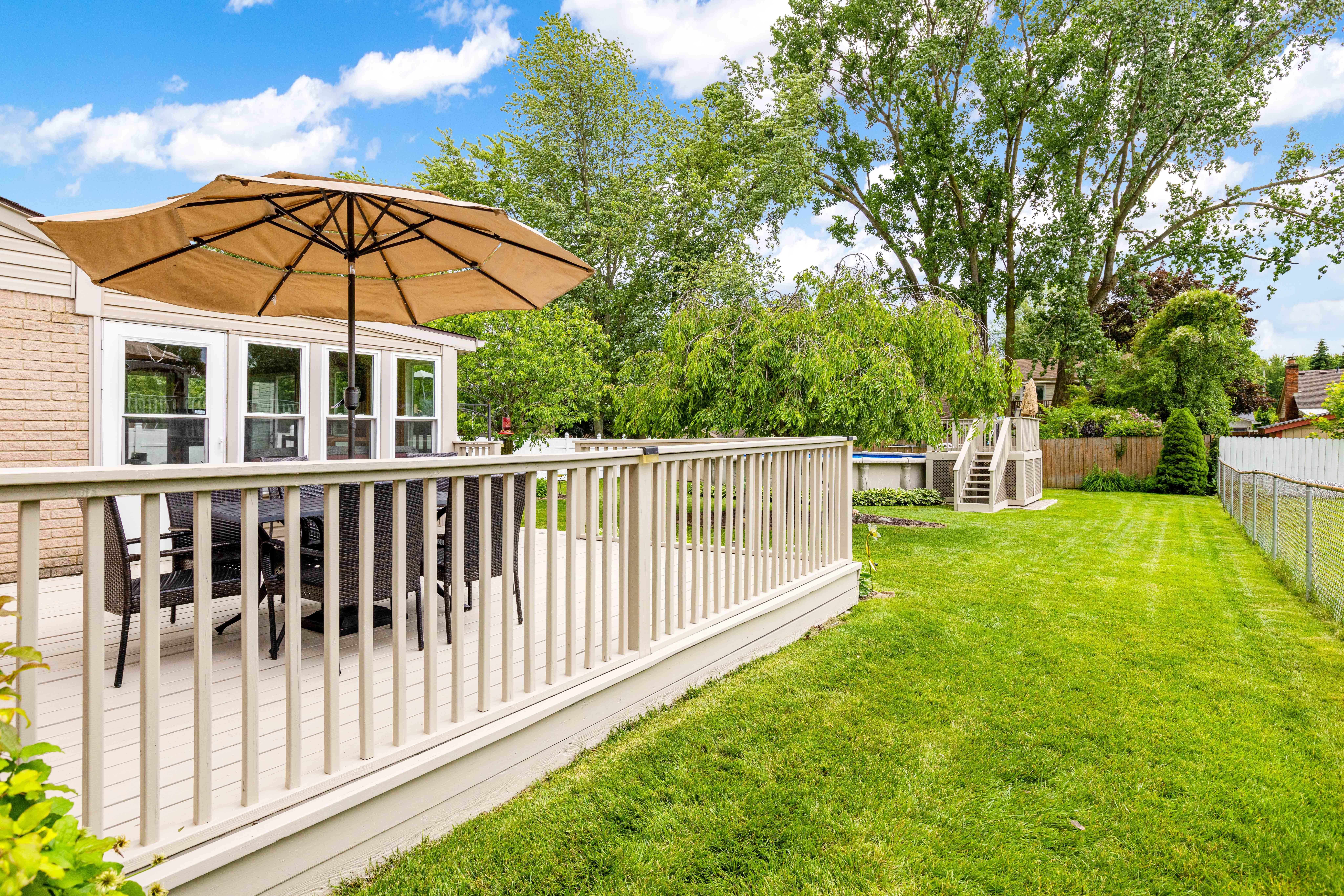 34552 Lakewood Drive