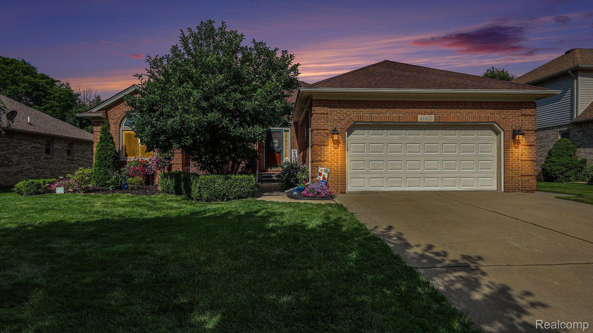 46613 Old Oak Lane
