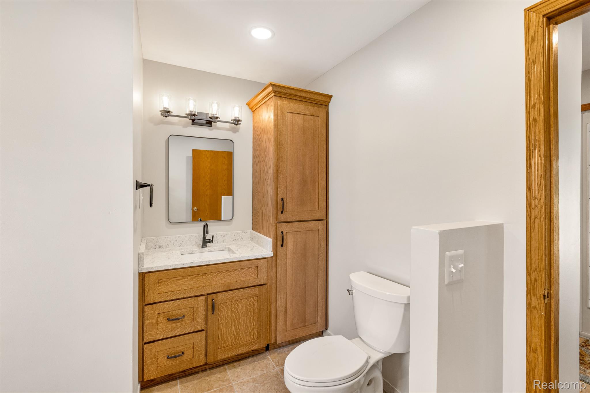 48975 Fairchild Road
