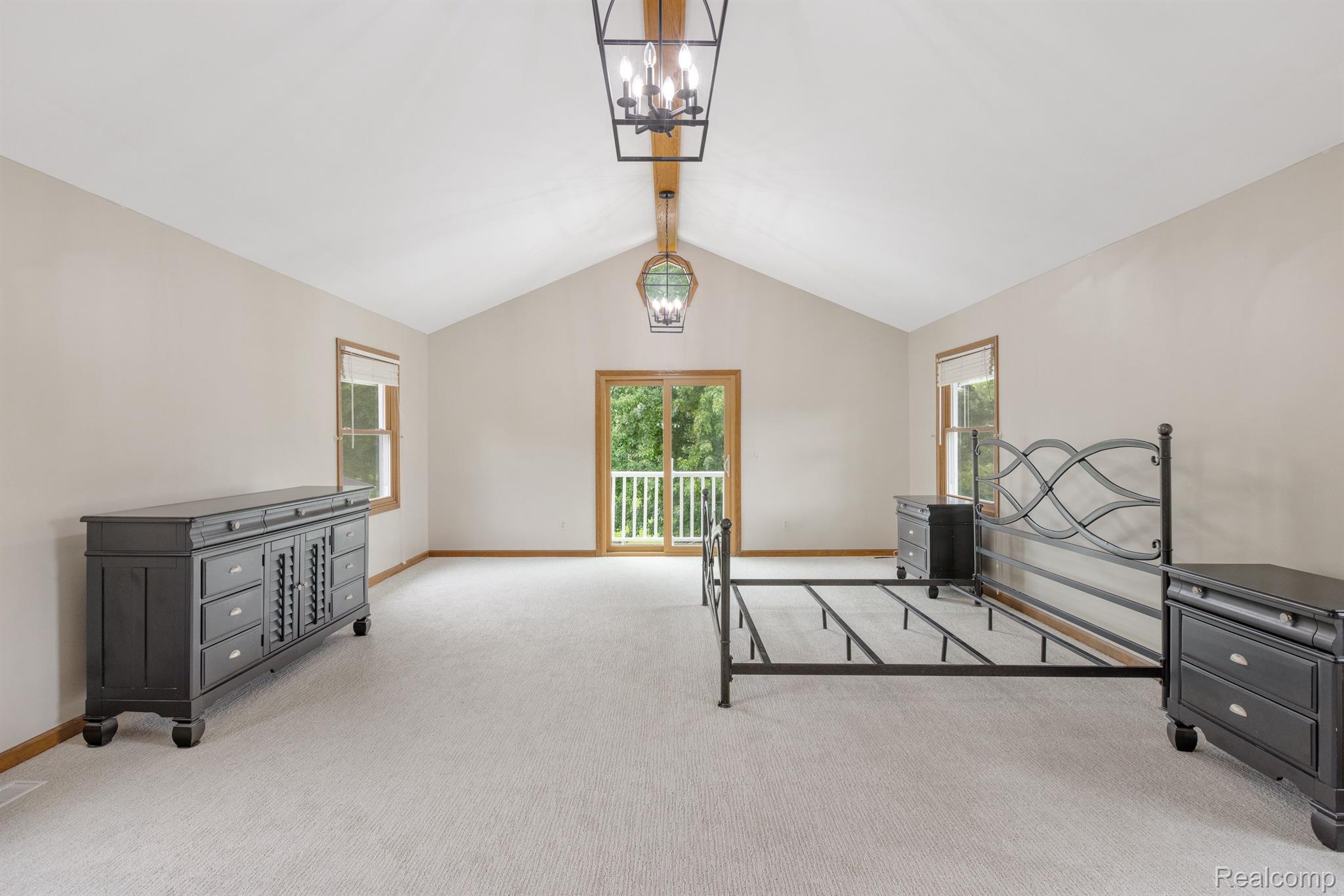 48975 Fairchild Road