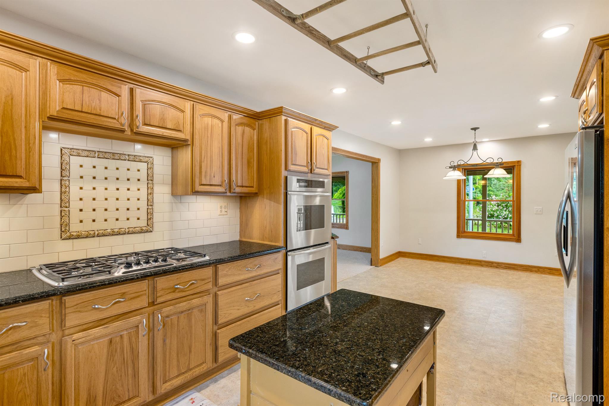 48975 Fairchild Road