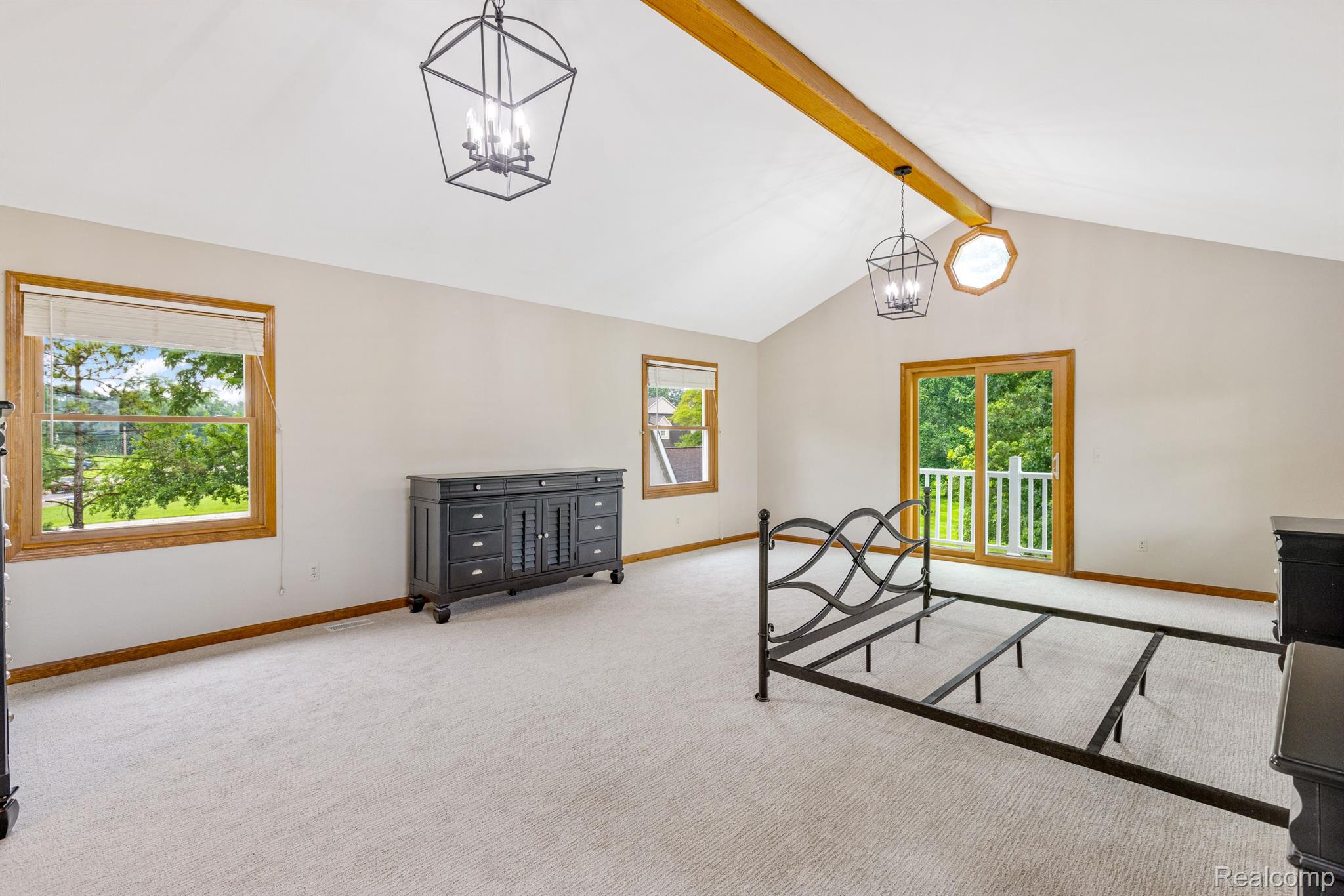 48975 Fairchild Road