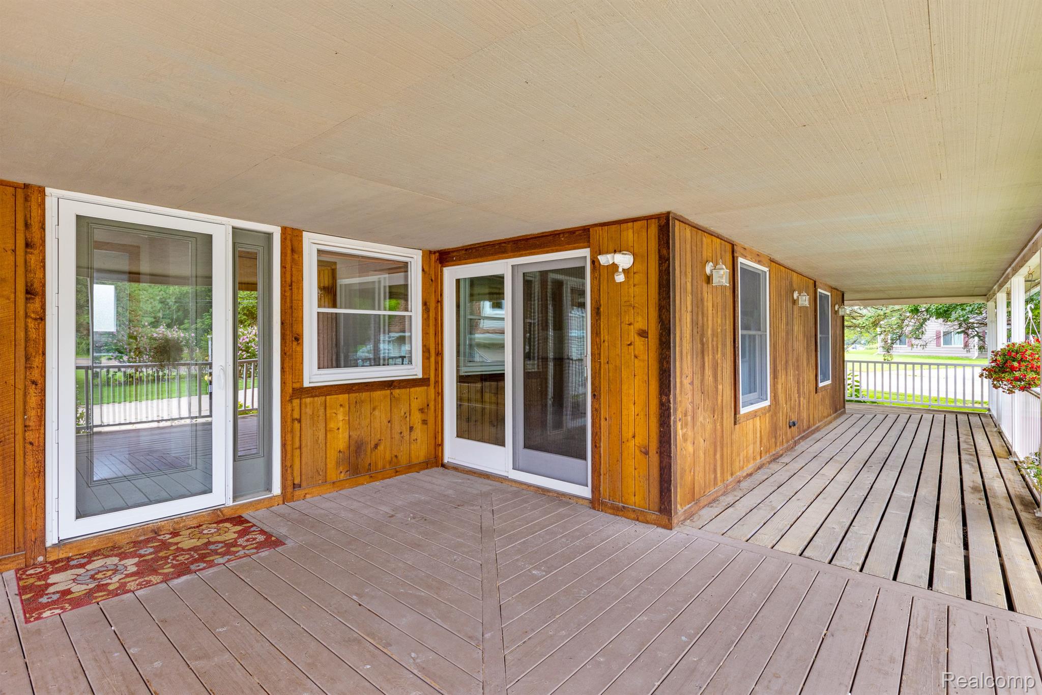 48975 Fairchild Road