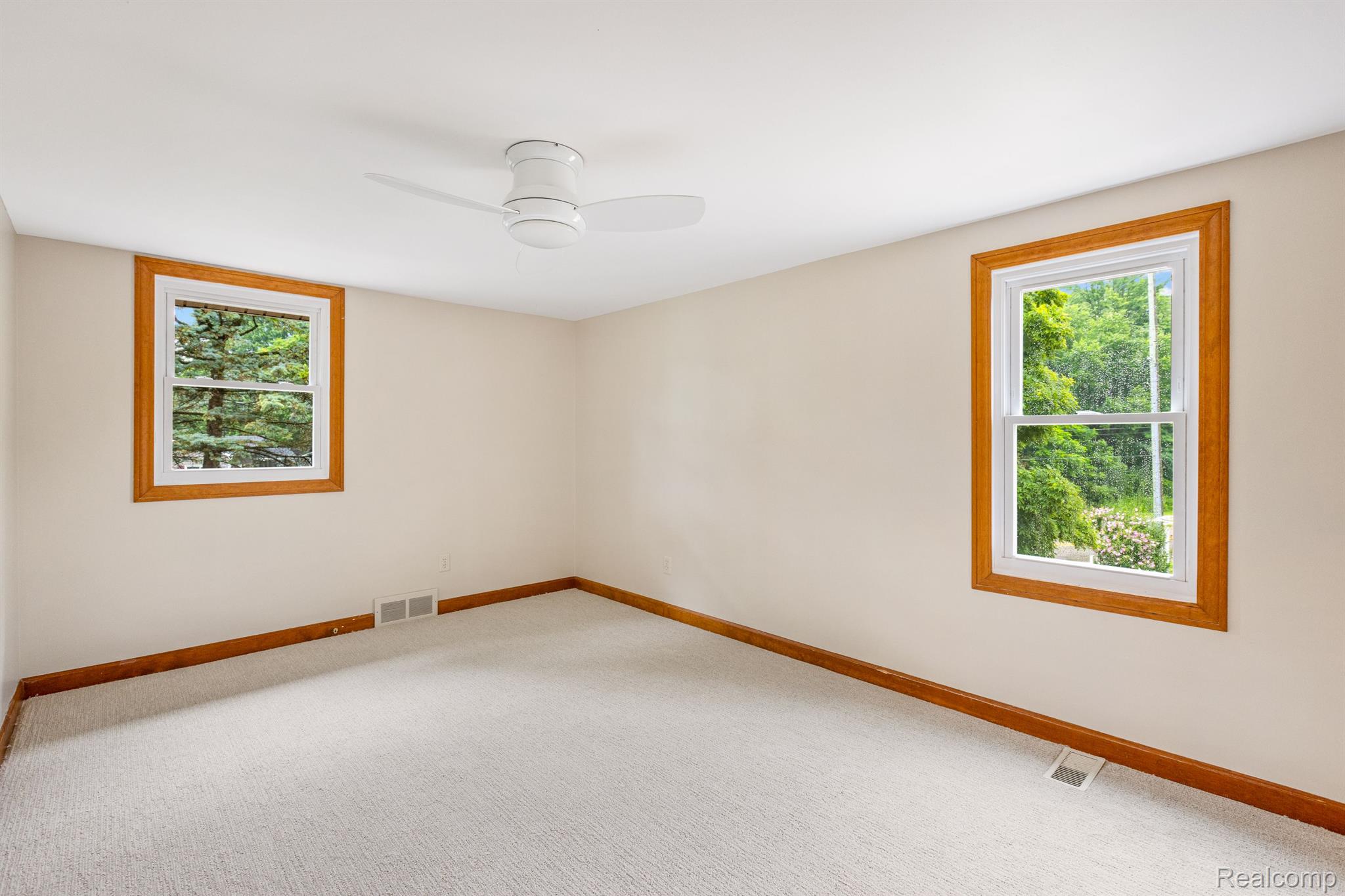 48975 Fairchild Road