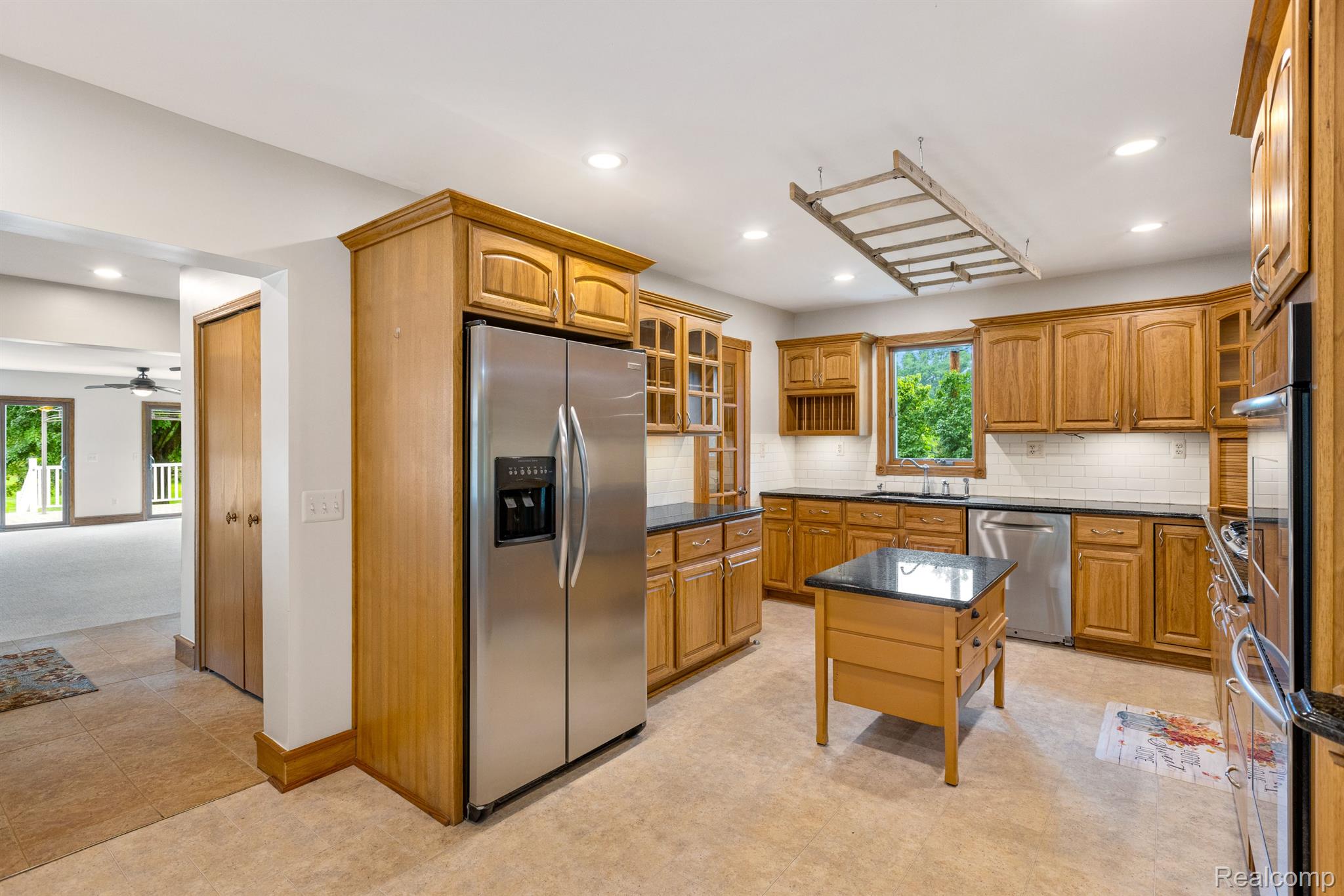 48975 Fairchild Road