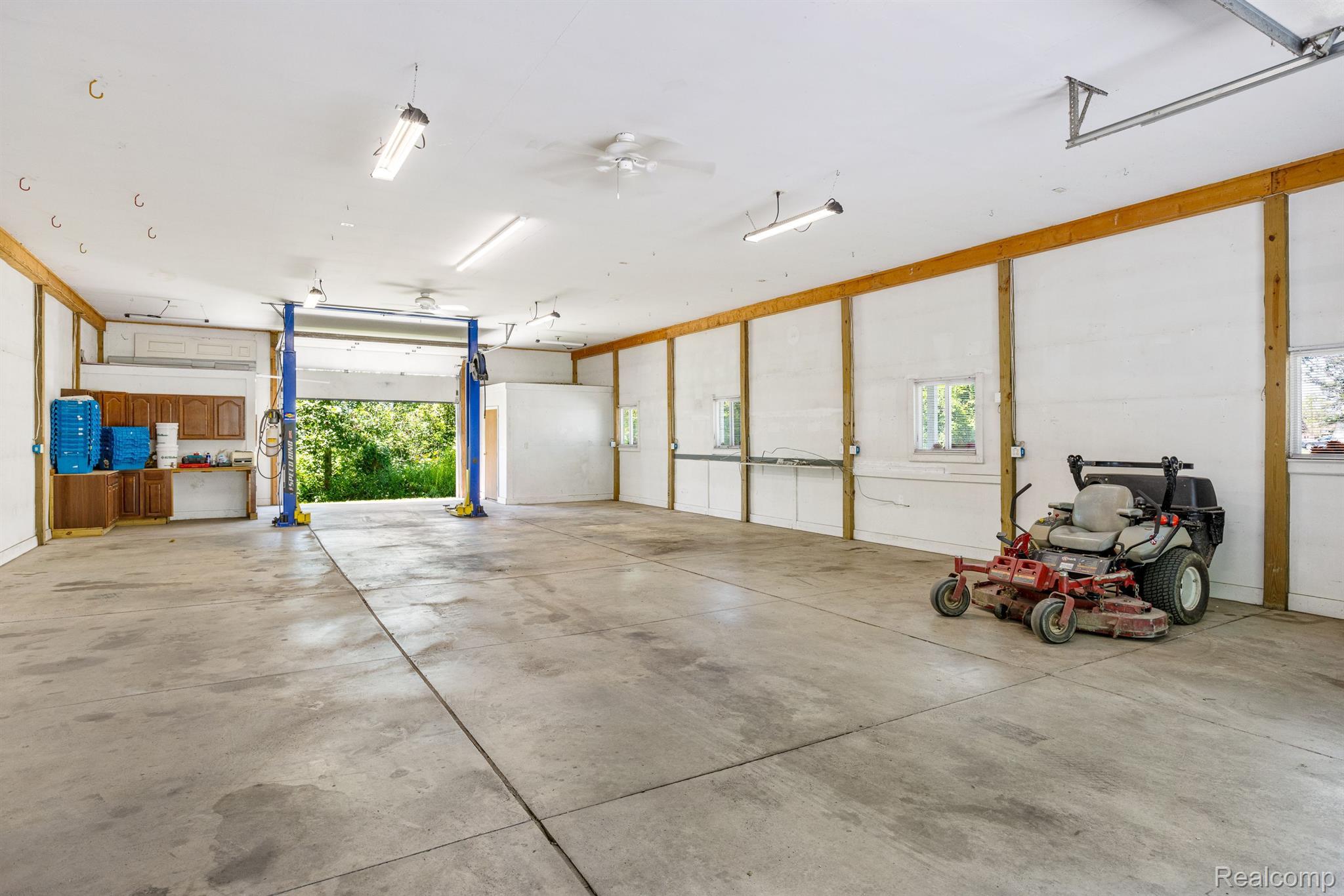 24050 24 Mile Road