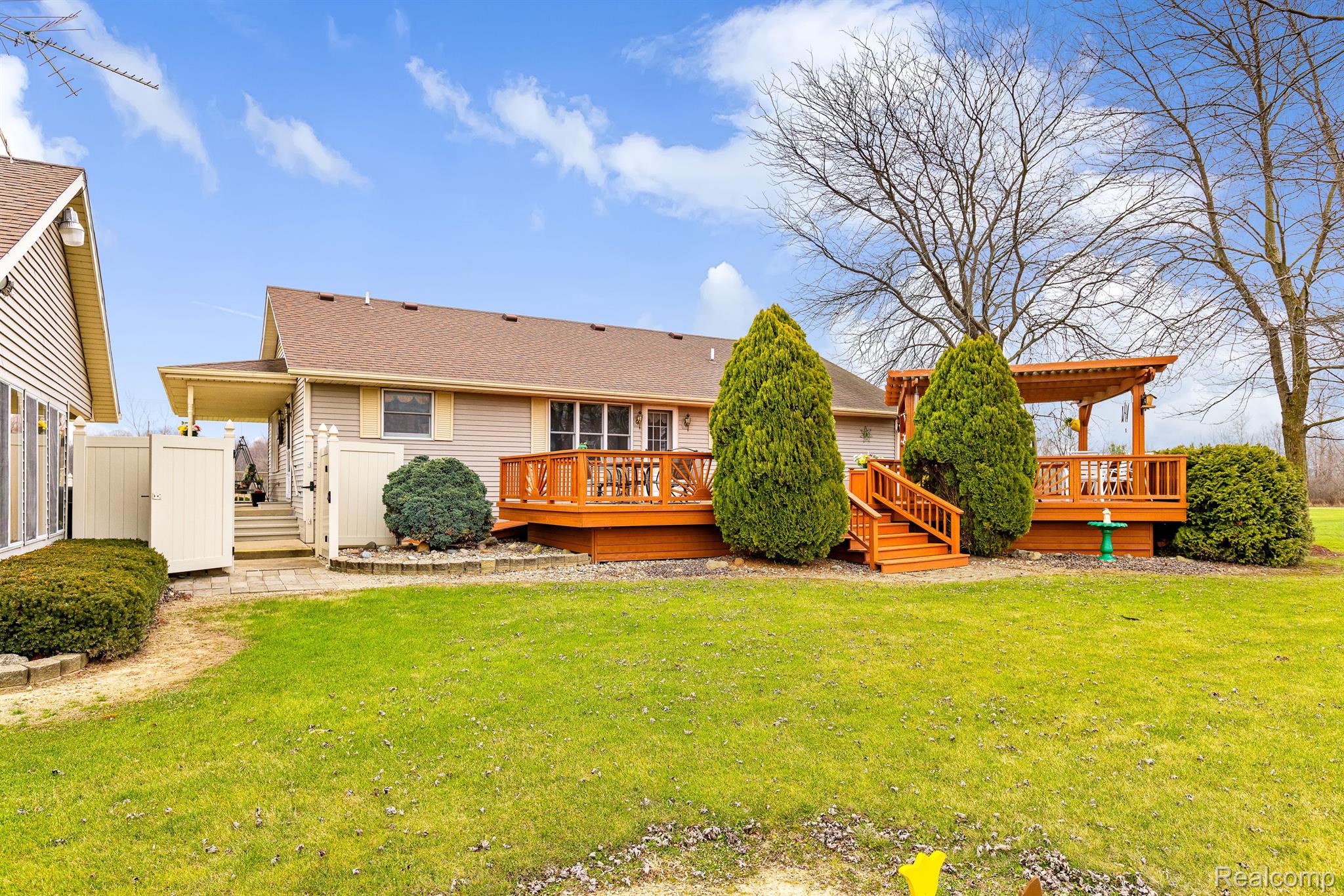 1411 Fox Road