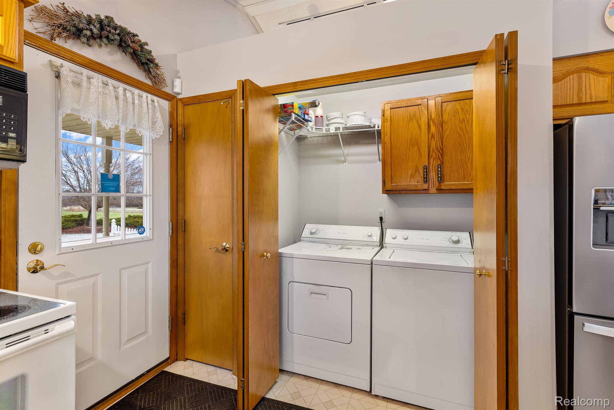 1411 Fox Road