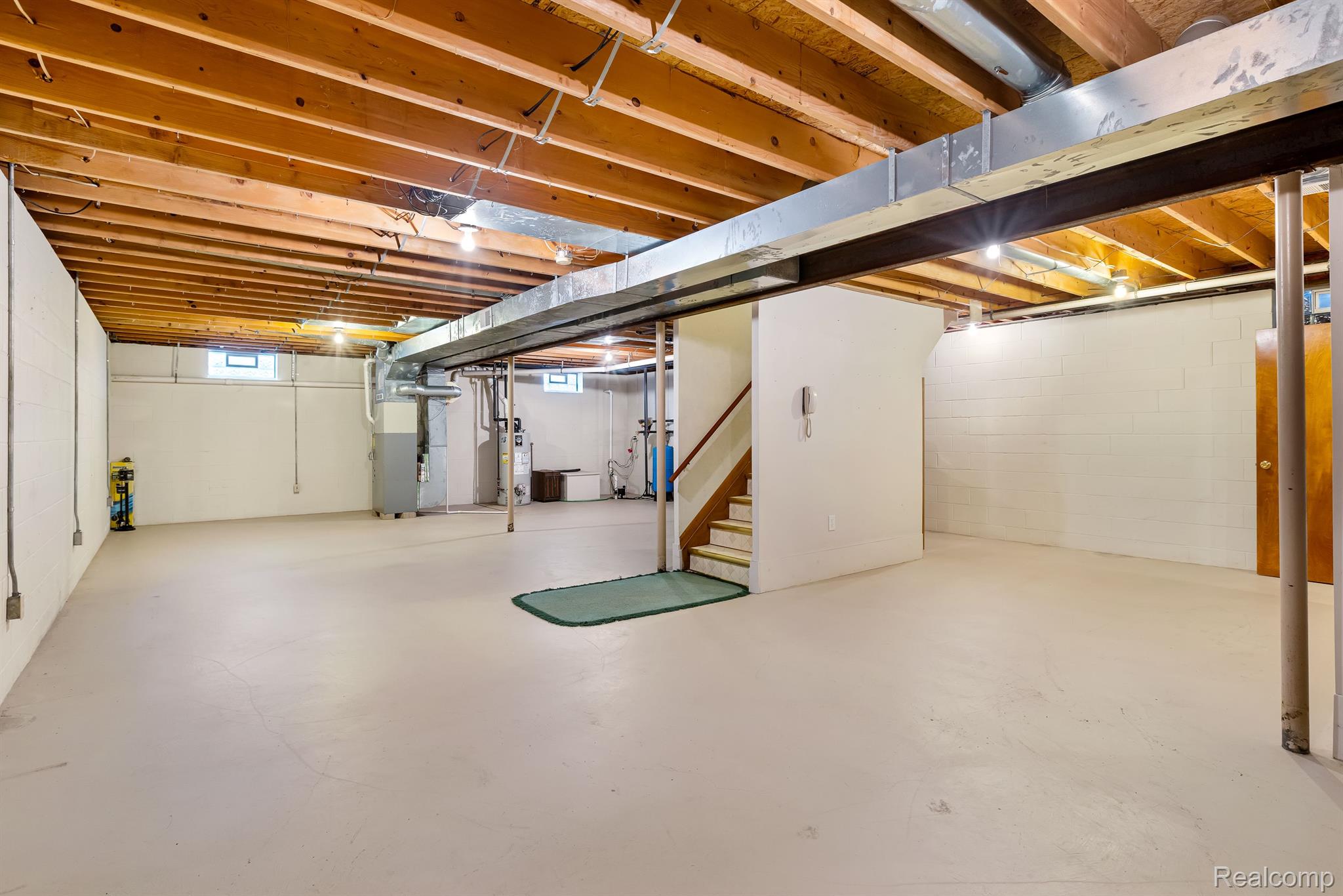 1411 Fox Road