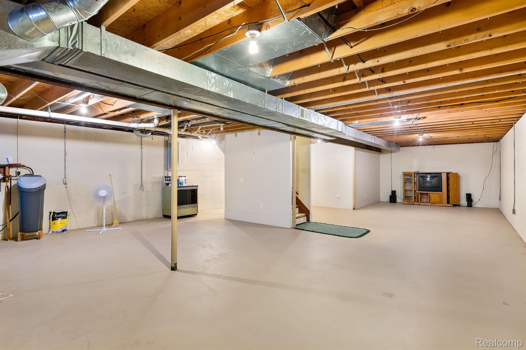 1411 Fox Road