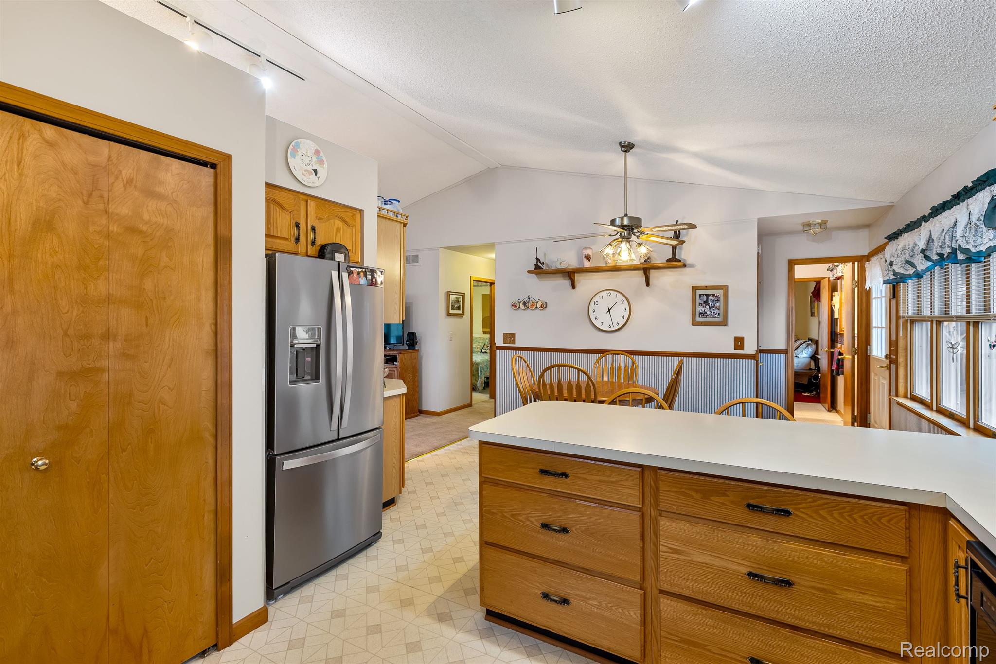 1411 Fox Road