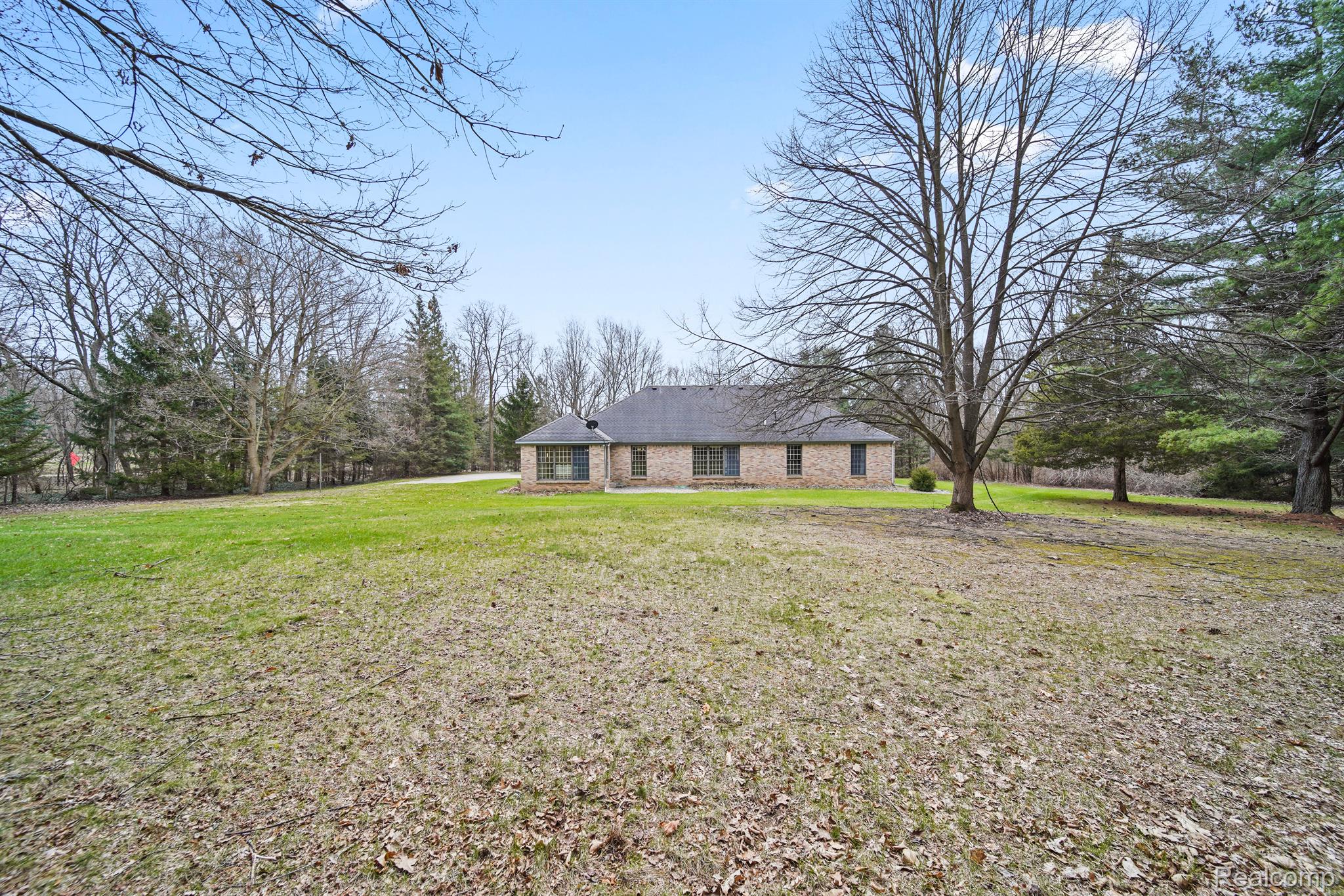 9856 Rattalee Lake Road