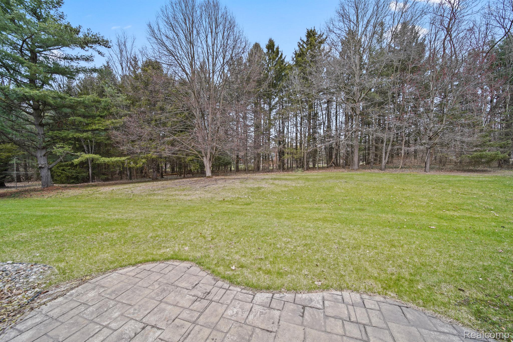 9856 Rattalee Lake Road