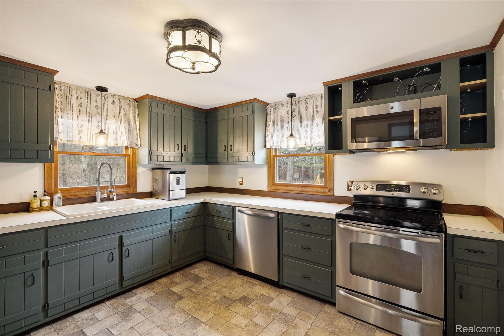 4824 Little Cedar Creek Drive