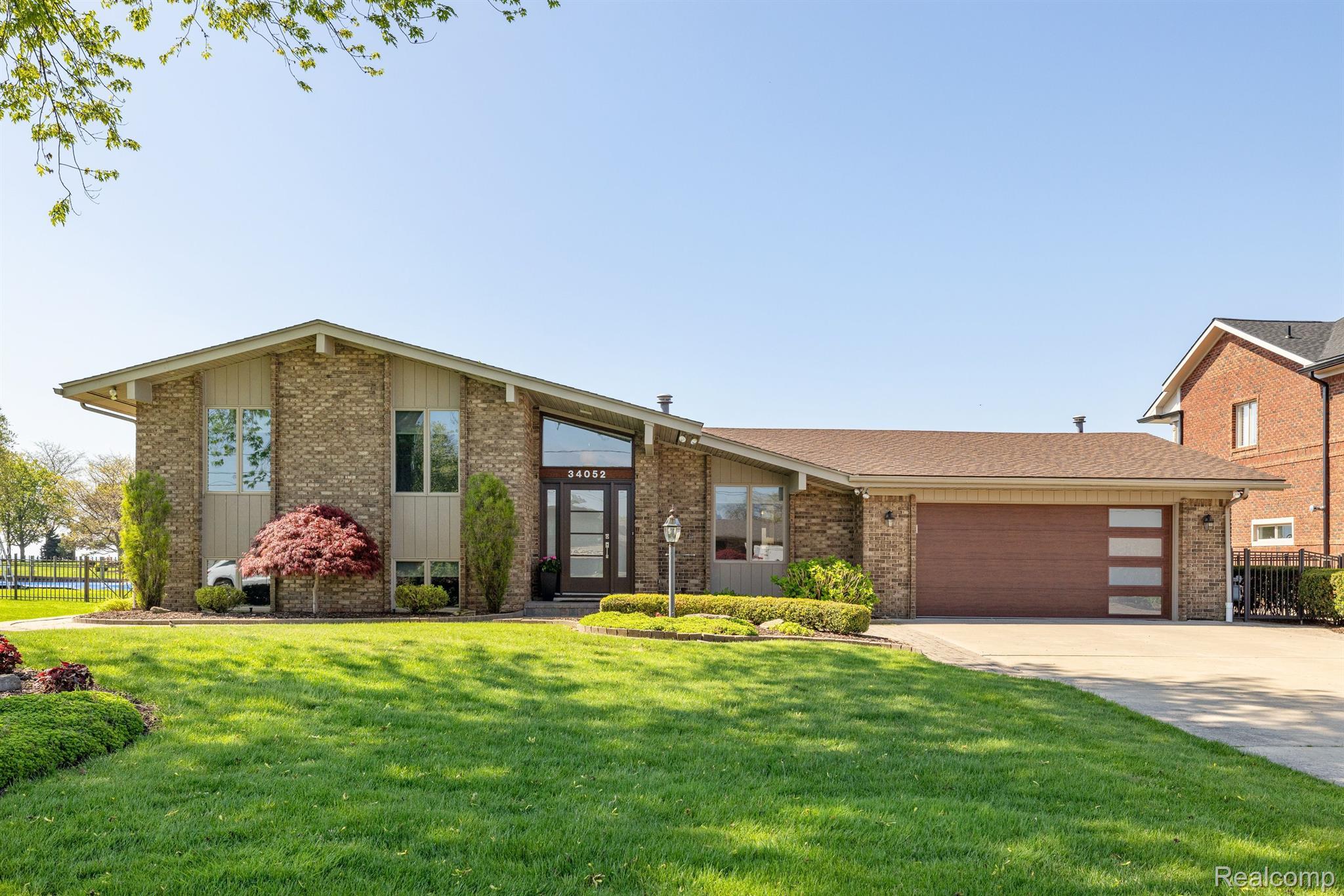 34052 Lotties Drive