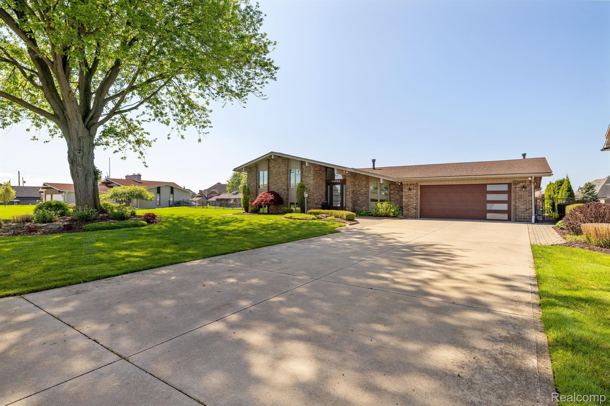 34052 Lotties Drive