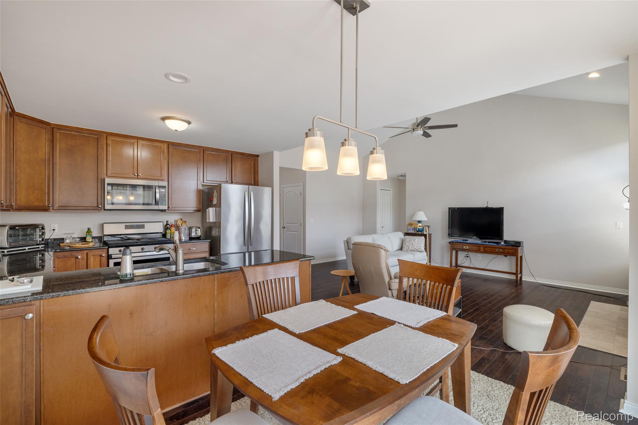 20822 Knobs Hollow Drive