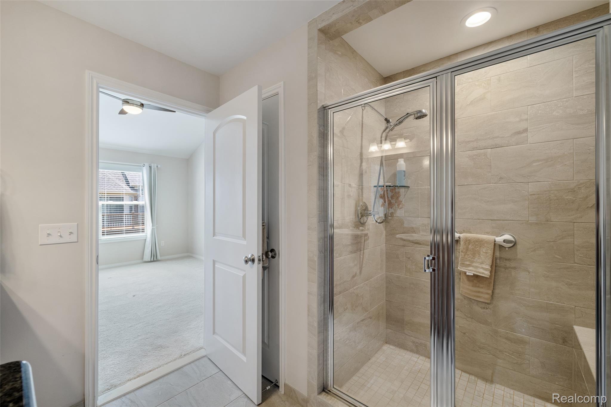 20822 Knobs Hollow Drive