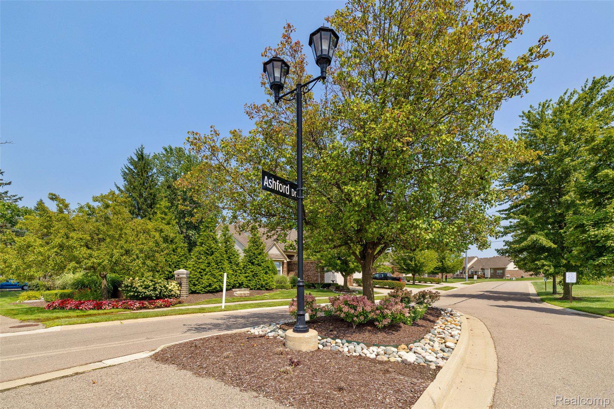 20822 Knobs Hollow Drive