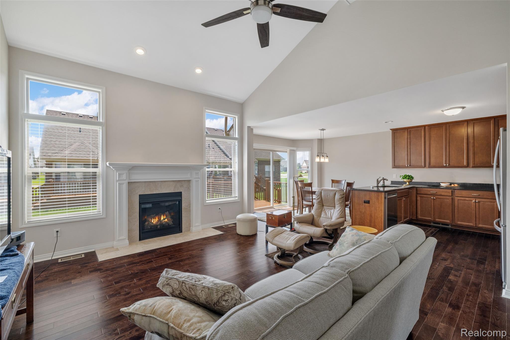20822 Knobs Hollow Drive