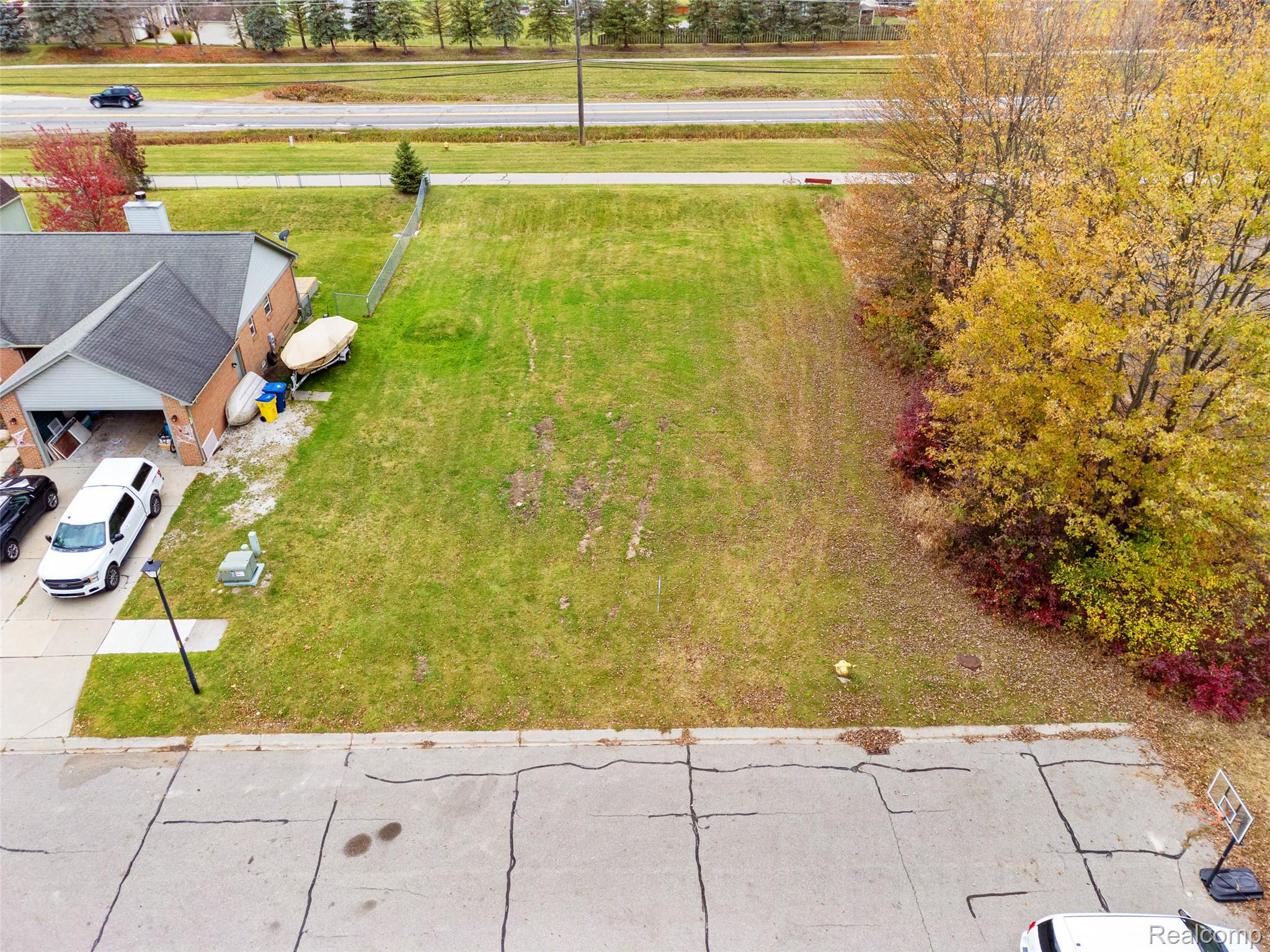 54739 Autumn View Drive