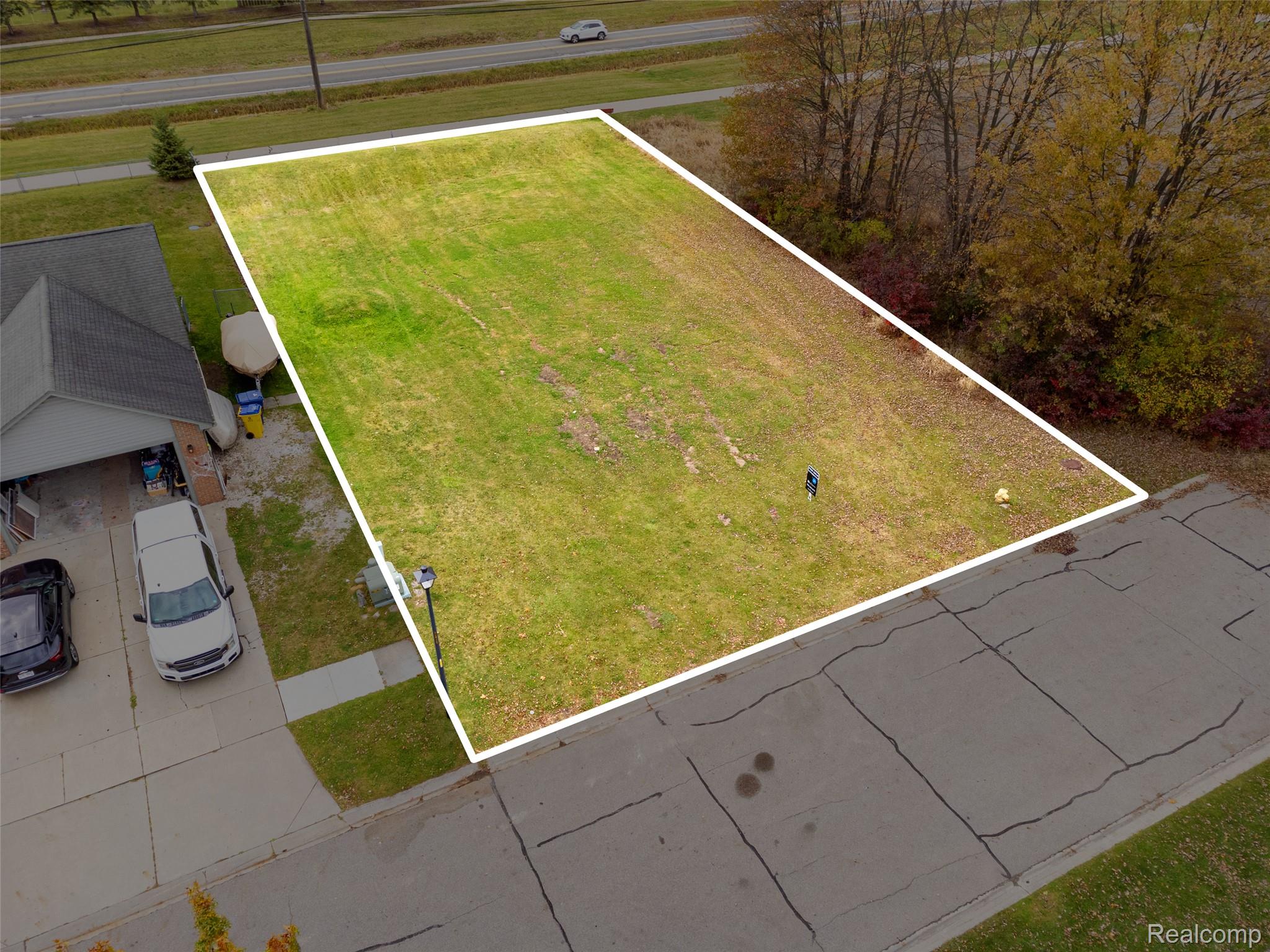 54739 Autumn View Drive