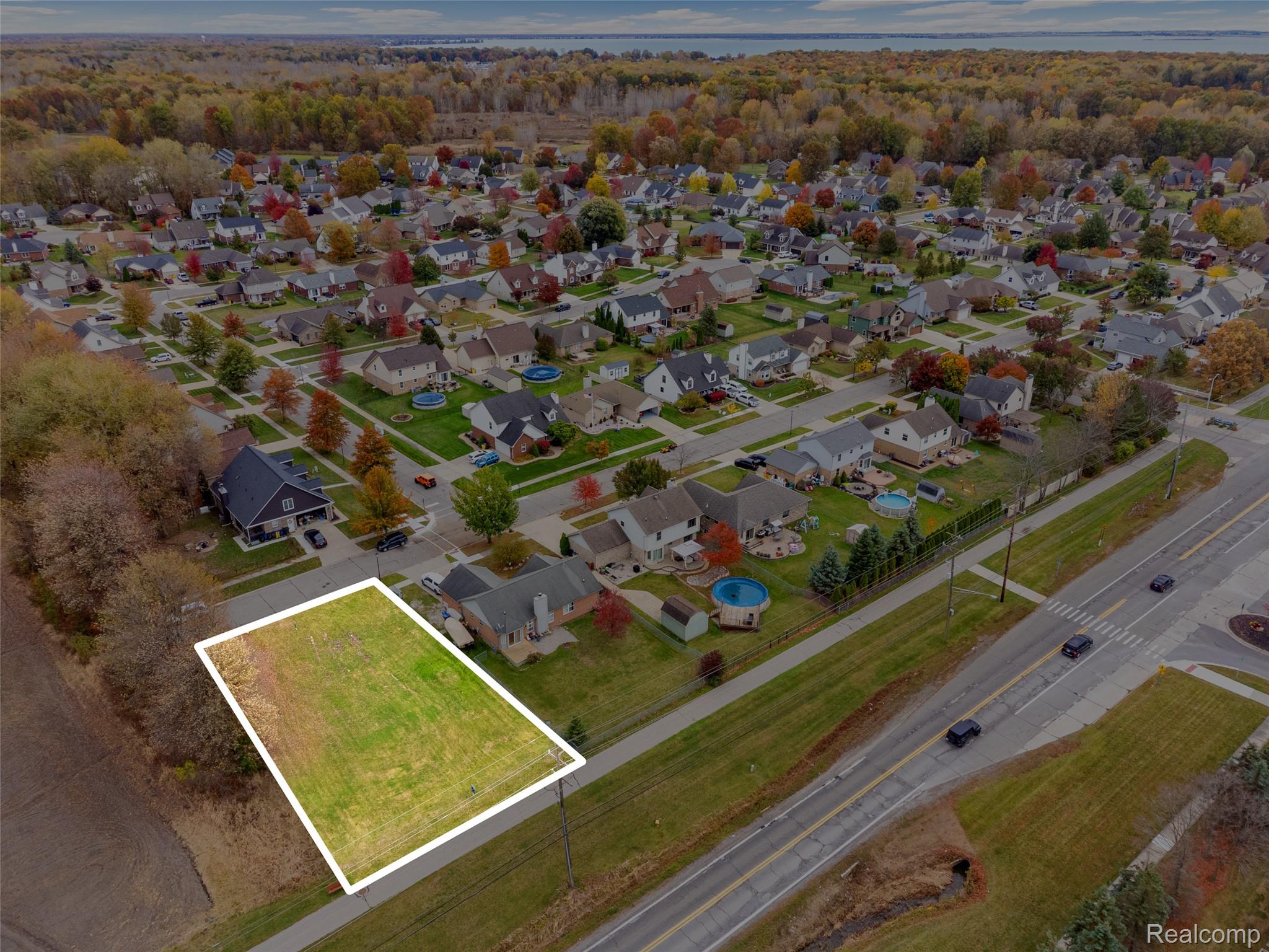 54739 Autumn View Drive