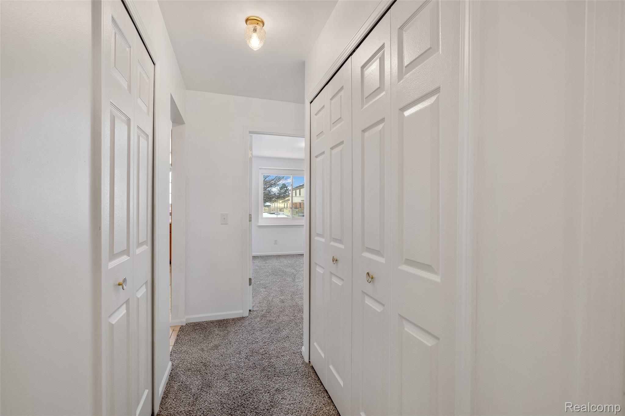 41816 Greenwood Lane