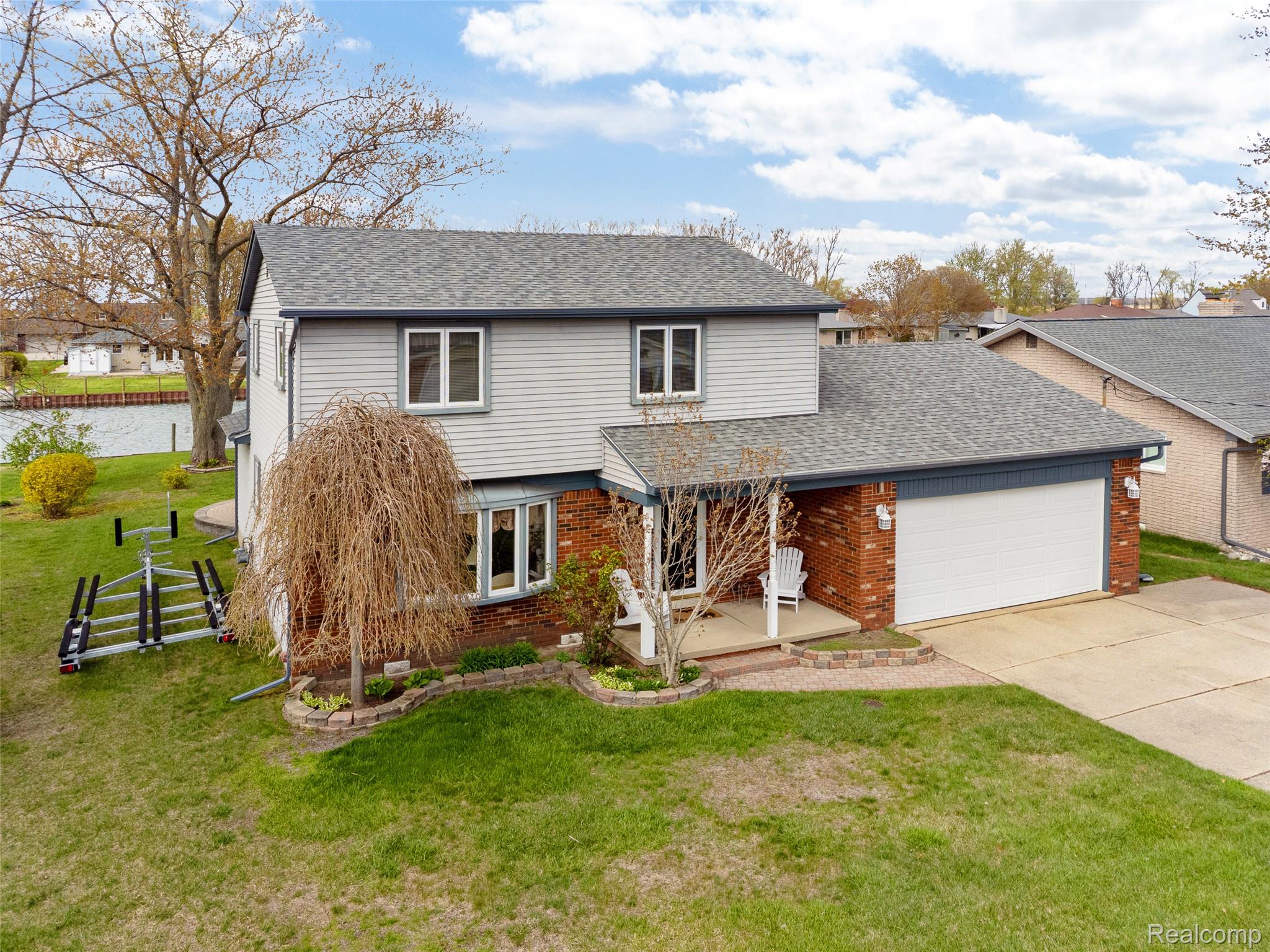7244 Cardinal Road