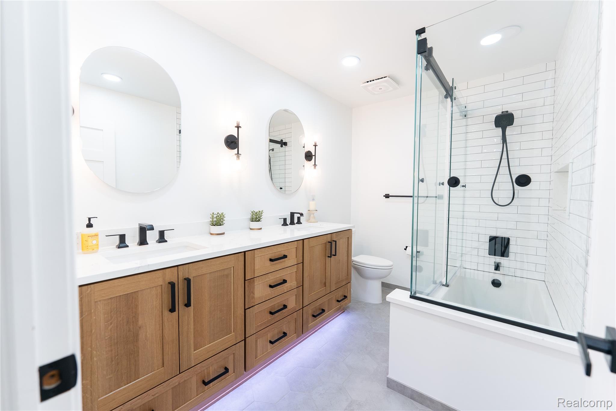 49729 Nautical Drive