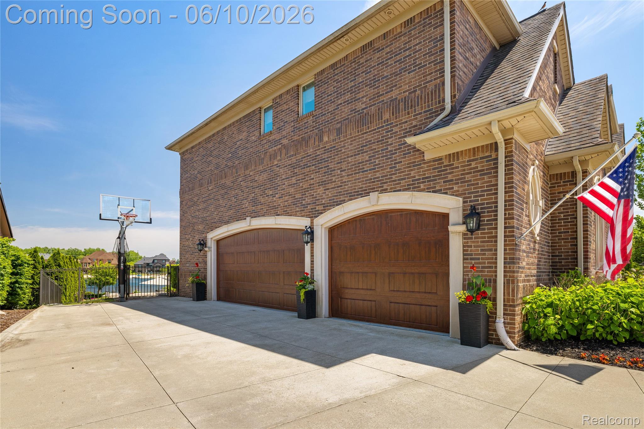 52438 Silent Ridge Drive