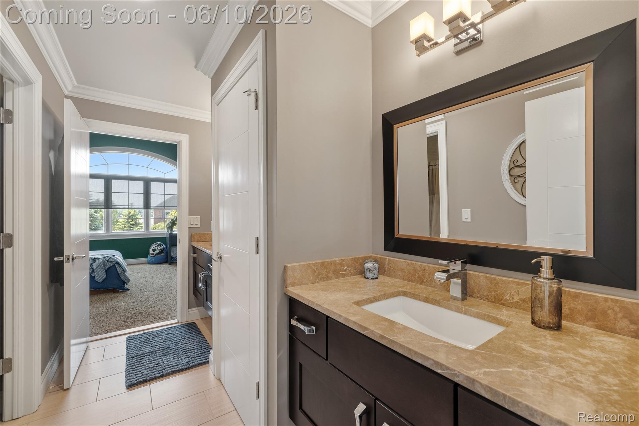 52438 Silent Ridge Drive
