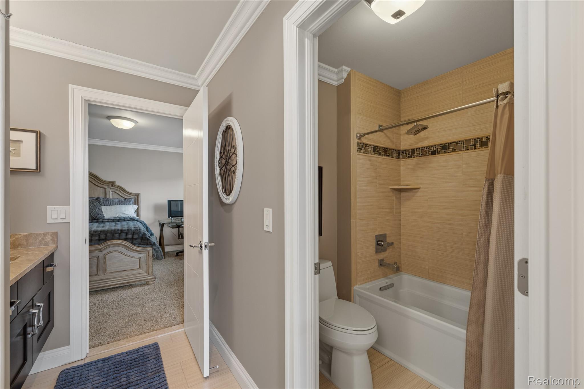 52438 Silent Ridge Drive