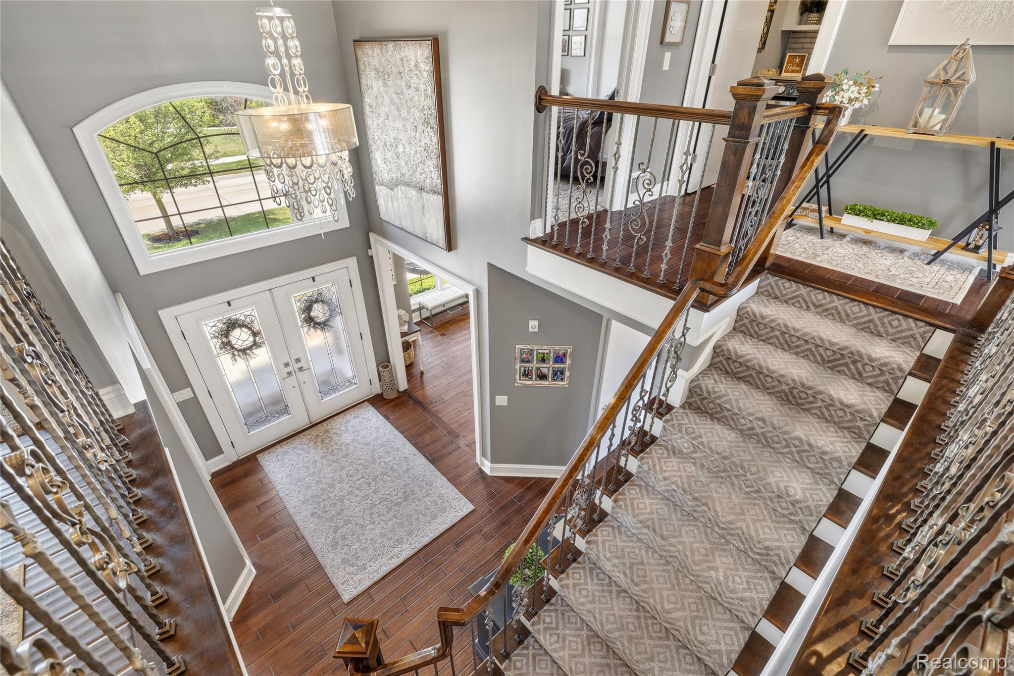 52438 Silent Ridge Drive