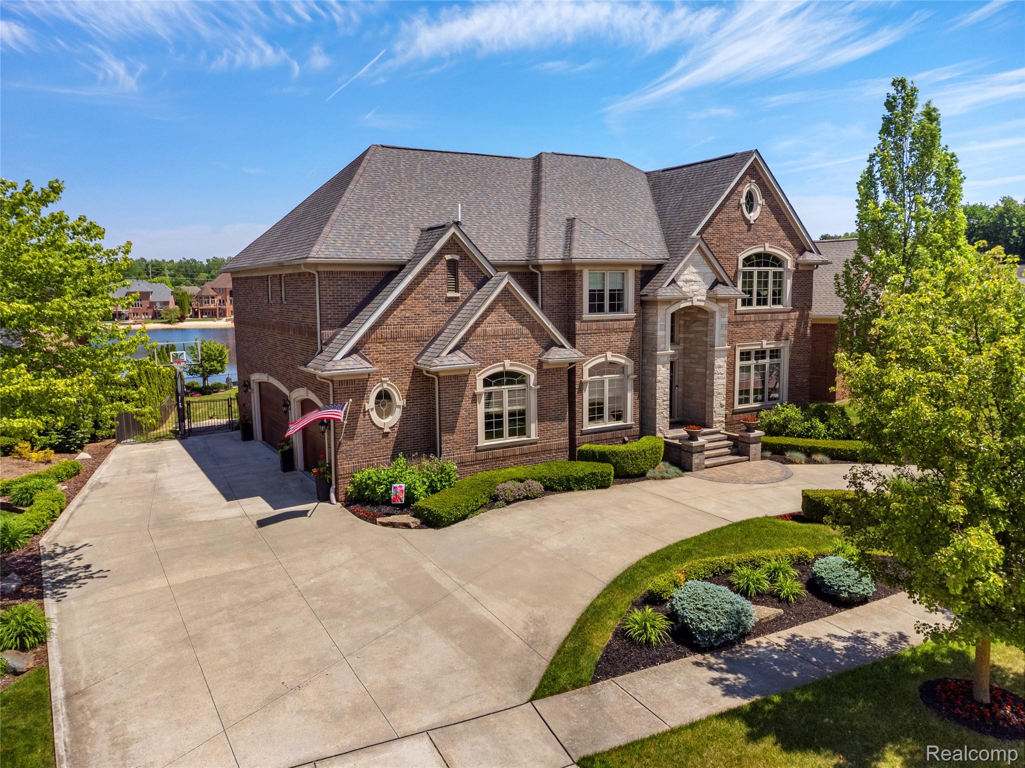 52438 Silent Ridge Drive