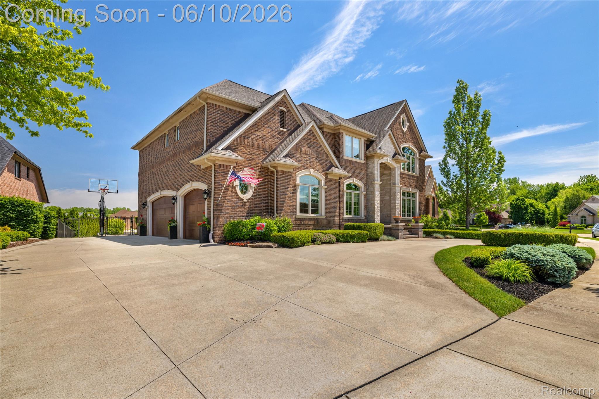 52438 Silent Ridge Drive