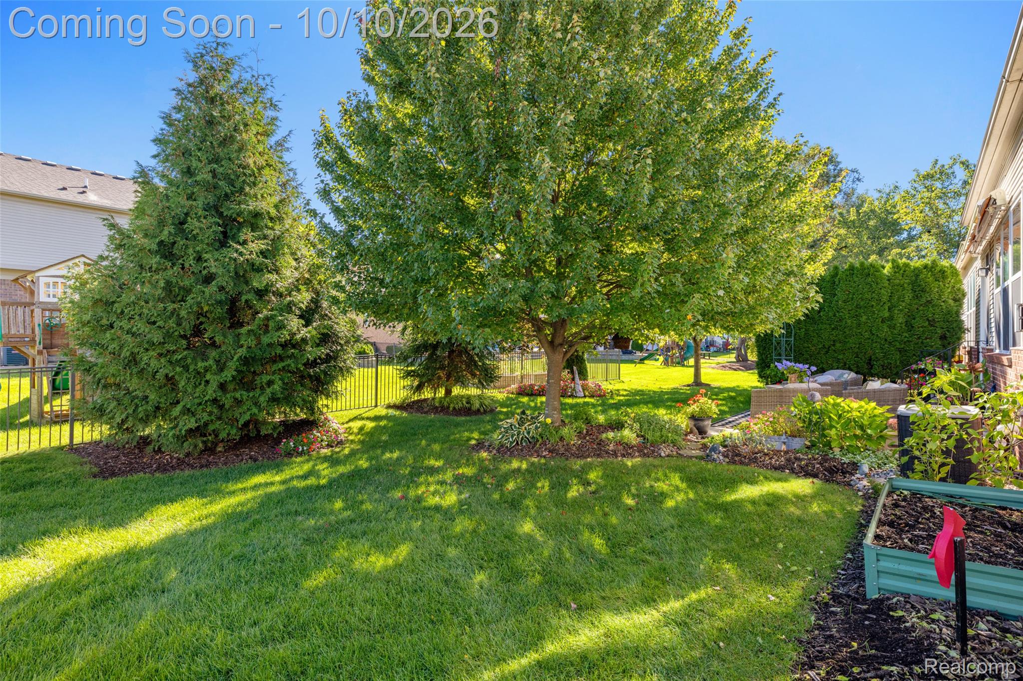 49590 Wayburn Drive