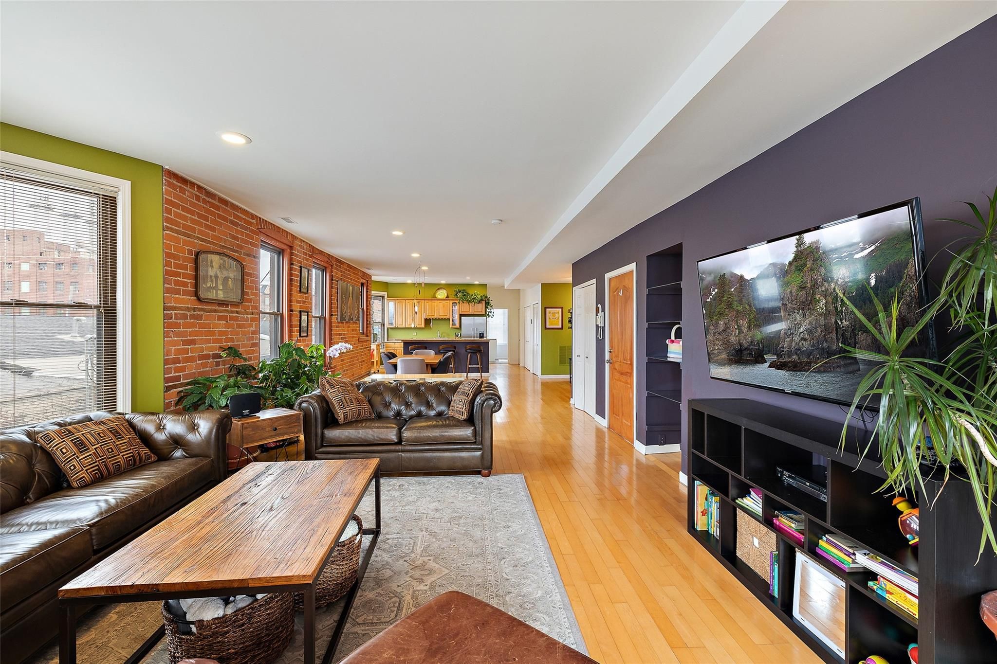 4120 Cass Avenue Unit: 3