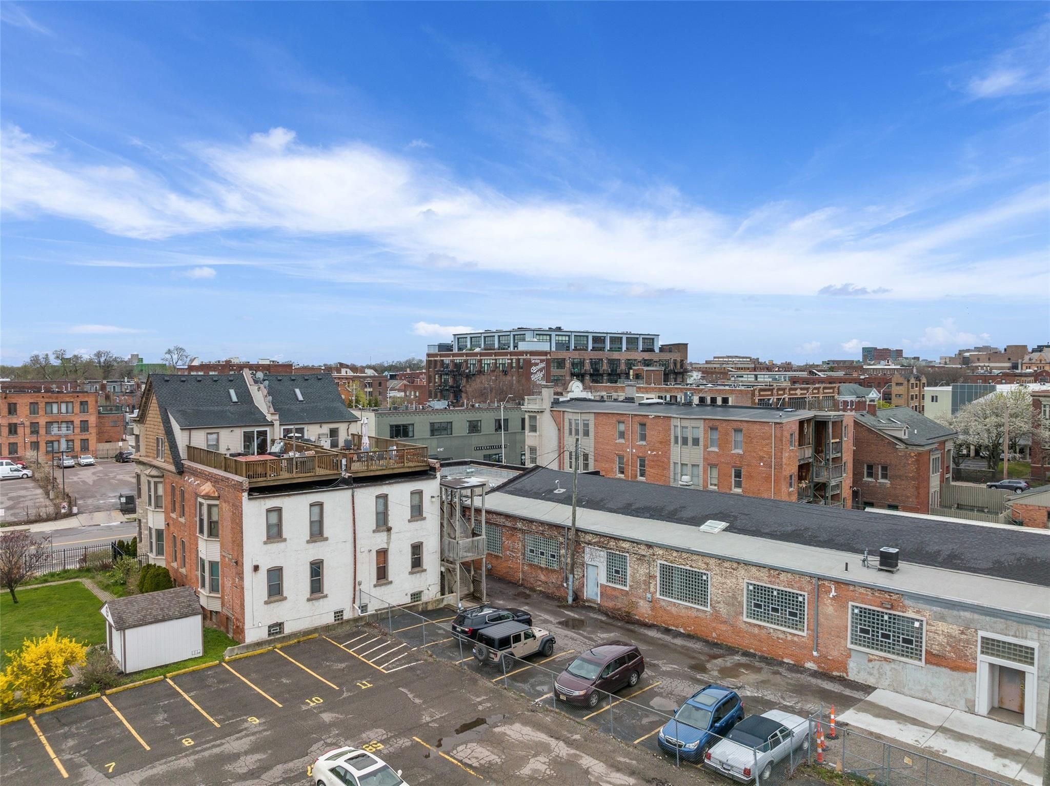 4120 Cass Avenue Unit: 3