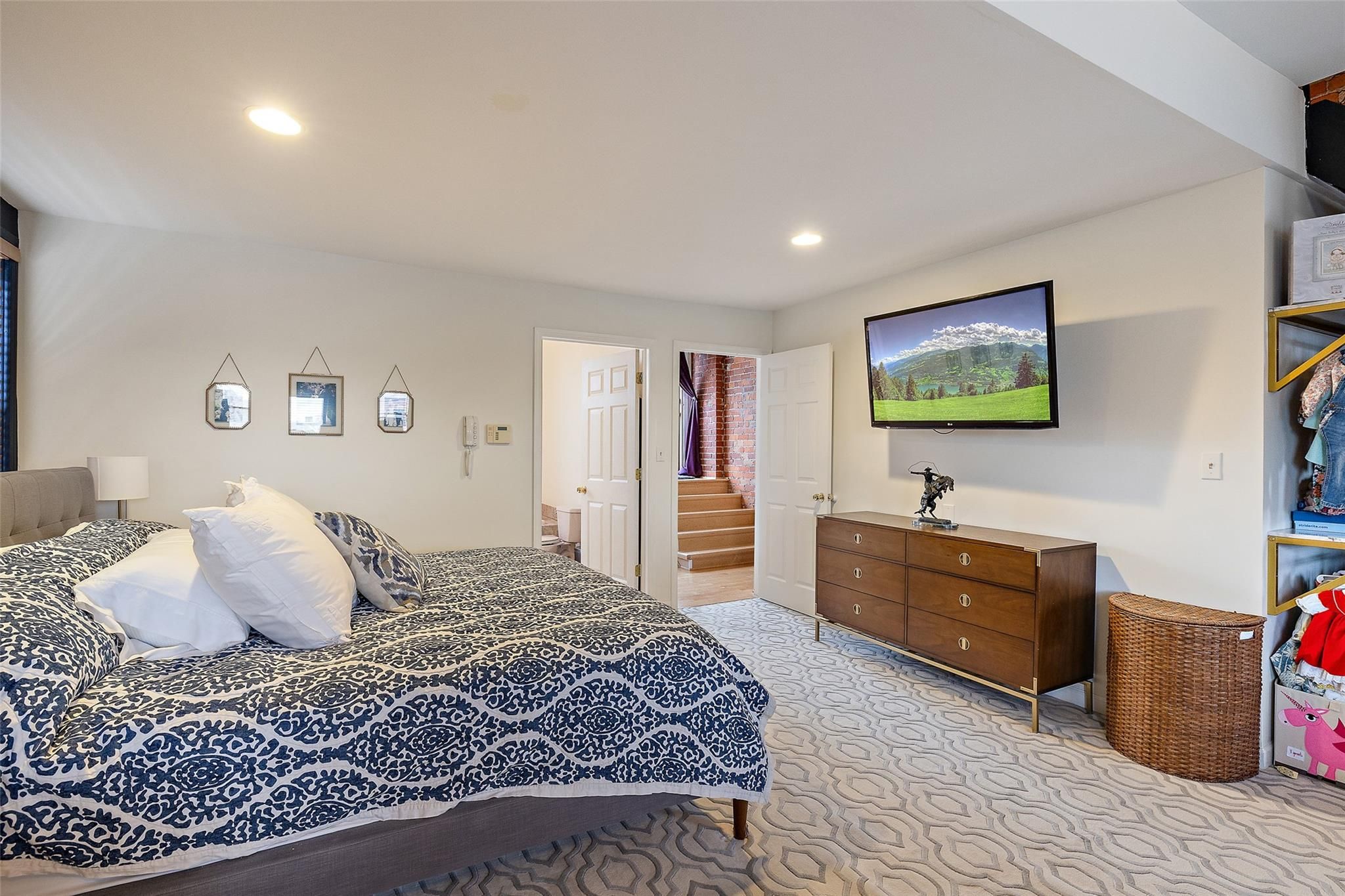 4120 Cass Avenue Unit: 3