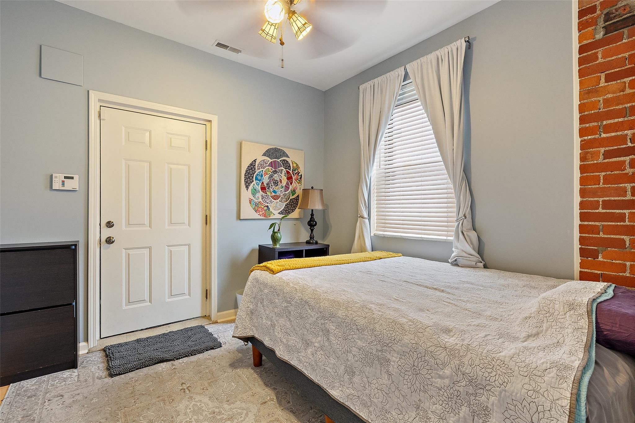 4120 Cass Avenue Unit: 3