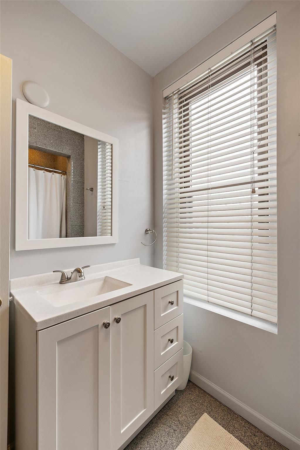 4120 Cass Avenue Unit: 3