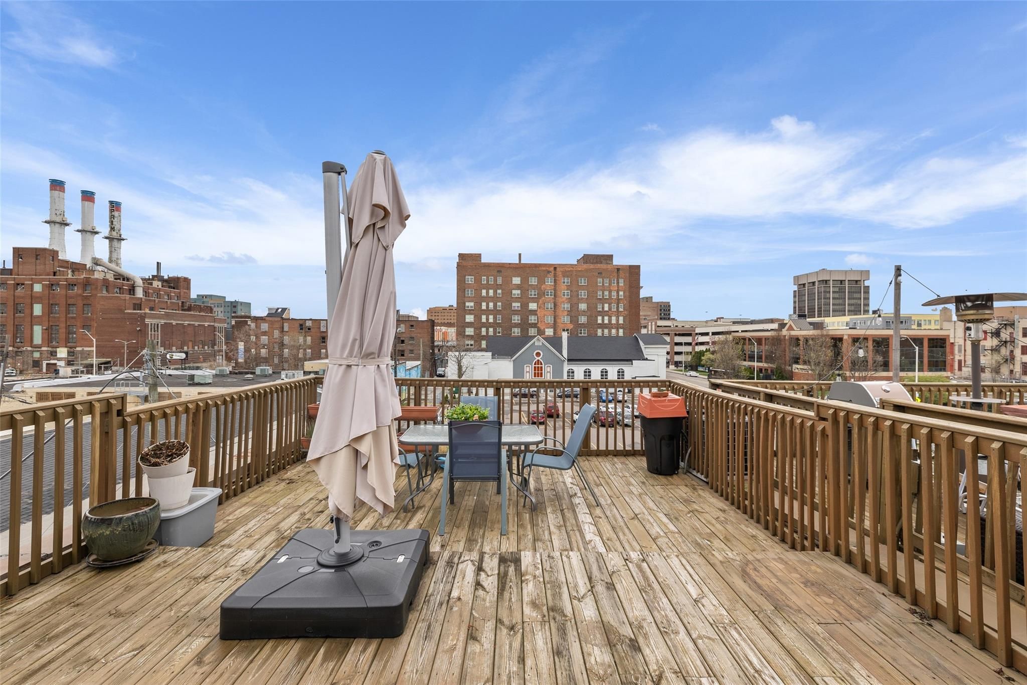 4120 Cass Avenue Unit: 3