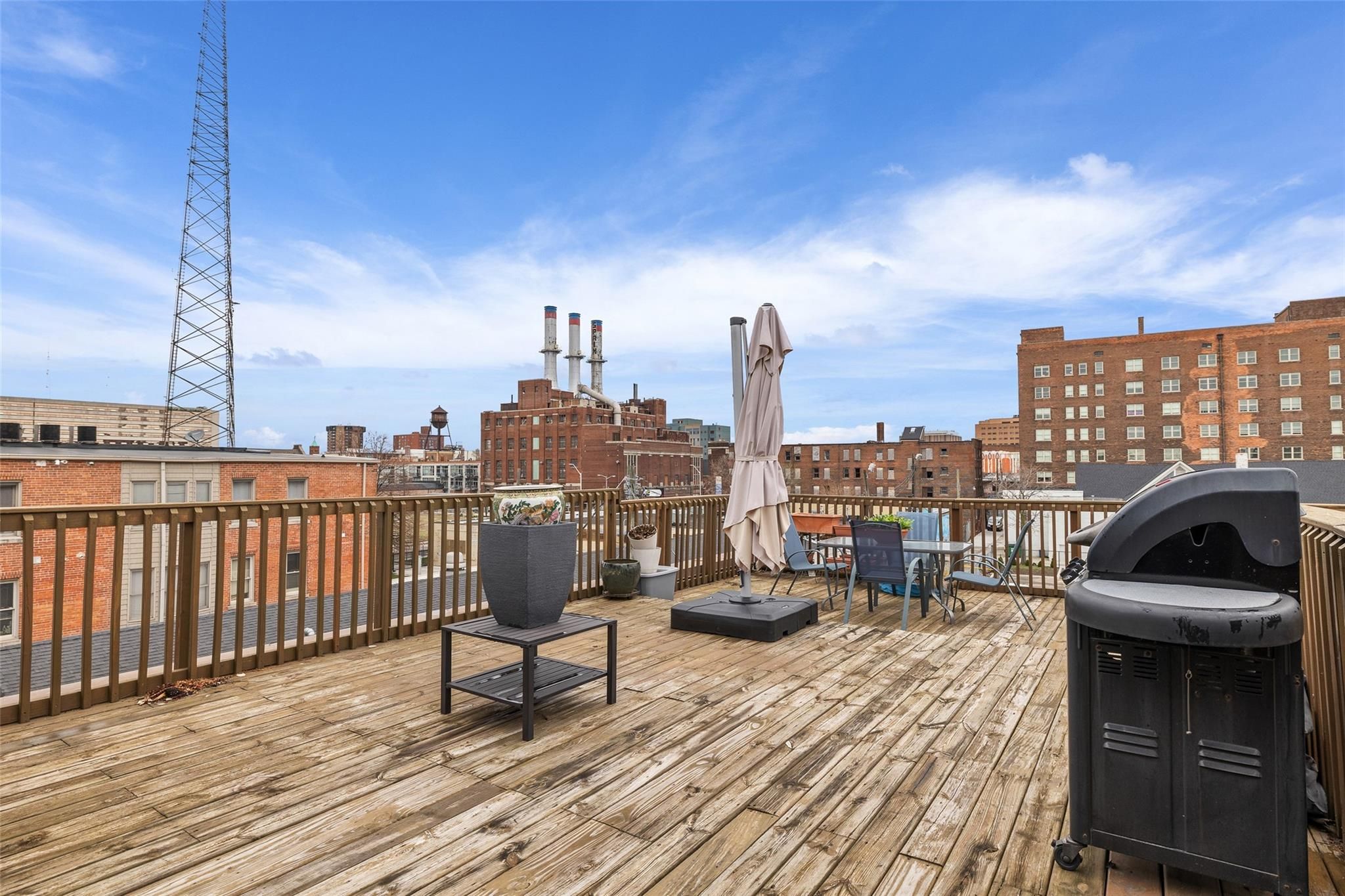 4120 Cass Avenue Unit: 3